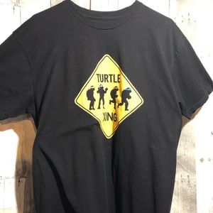 Busted Tees TMNT GRAPHIC TEE